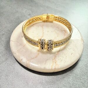 Vintage Y2K Two Tone Gold/Sliver Braided Hinged Bangle Stacking Bracelet Women
